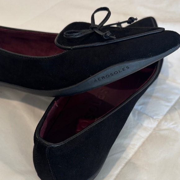 AEROSOLES Black Suede Flats with Bow - Picture 6 of 6